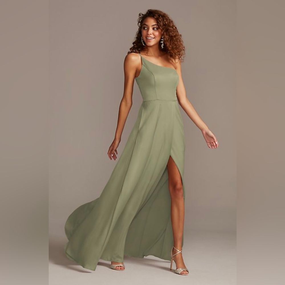 David's Bridal Galina Signature Bridesmaid Dress